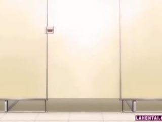 Hentai baben blir körd från bakom på offentlig toalett