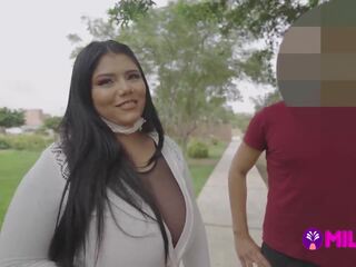 Venezuelan mishell fucks ar a peruvian svešinieks: netīras filma 7f | xhamster