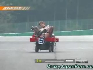 Grappig japans volwassen video- race!