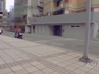 Modelmedia asia-picking アップ a motorcycle 女性 上の ザ· street-chu meng shu-mdag-0003-best オリジナル アジア 大人 ビデオ vid