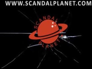 Nua broche e sexo a 3 porcas filme cena em scandalplanet com